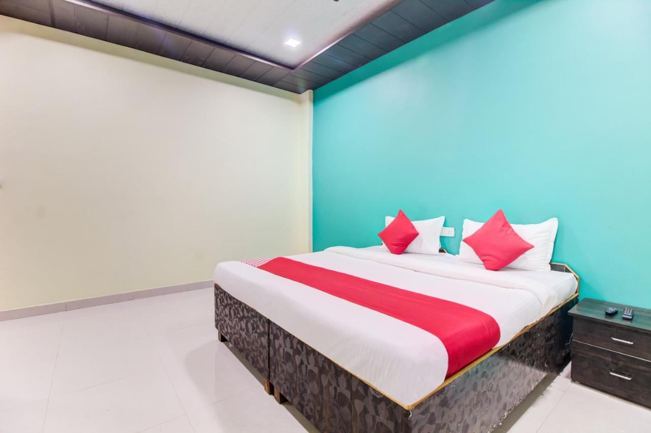Oyo 48915 Chaitanya Green Park Hotel Vani Zewnętrze zdjęcie