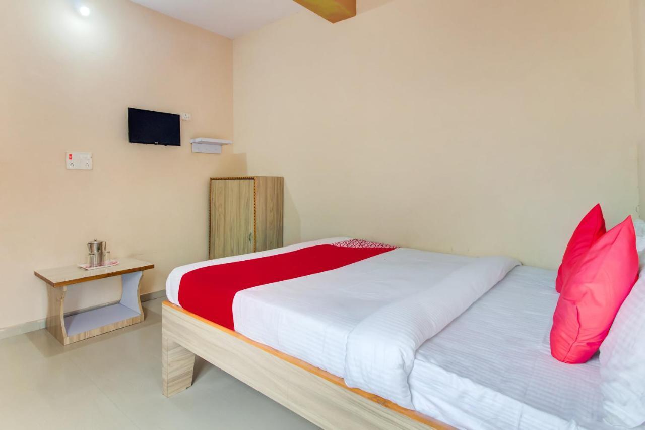 Oyo 48915 Chaitanya Green Park Hotel Vani Zewnętrze zdjęcie
