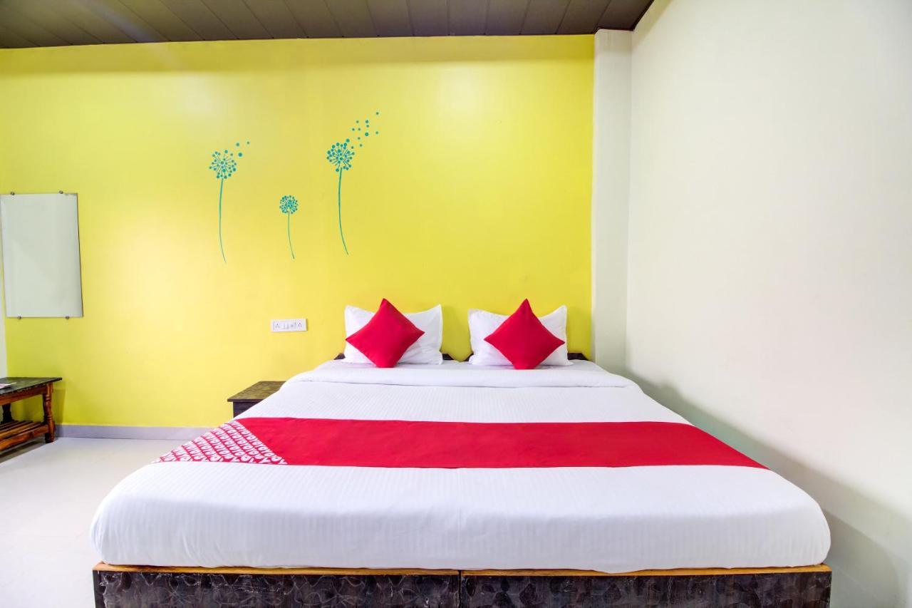 Oyo 48915 Chaitanya Green Park Hotel Vani Zewnętrze zdjęcie