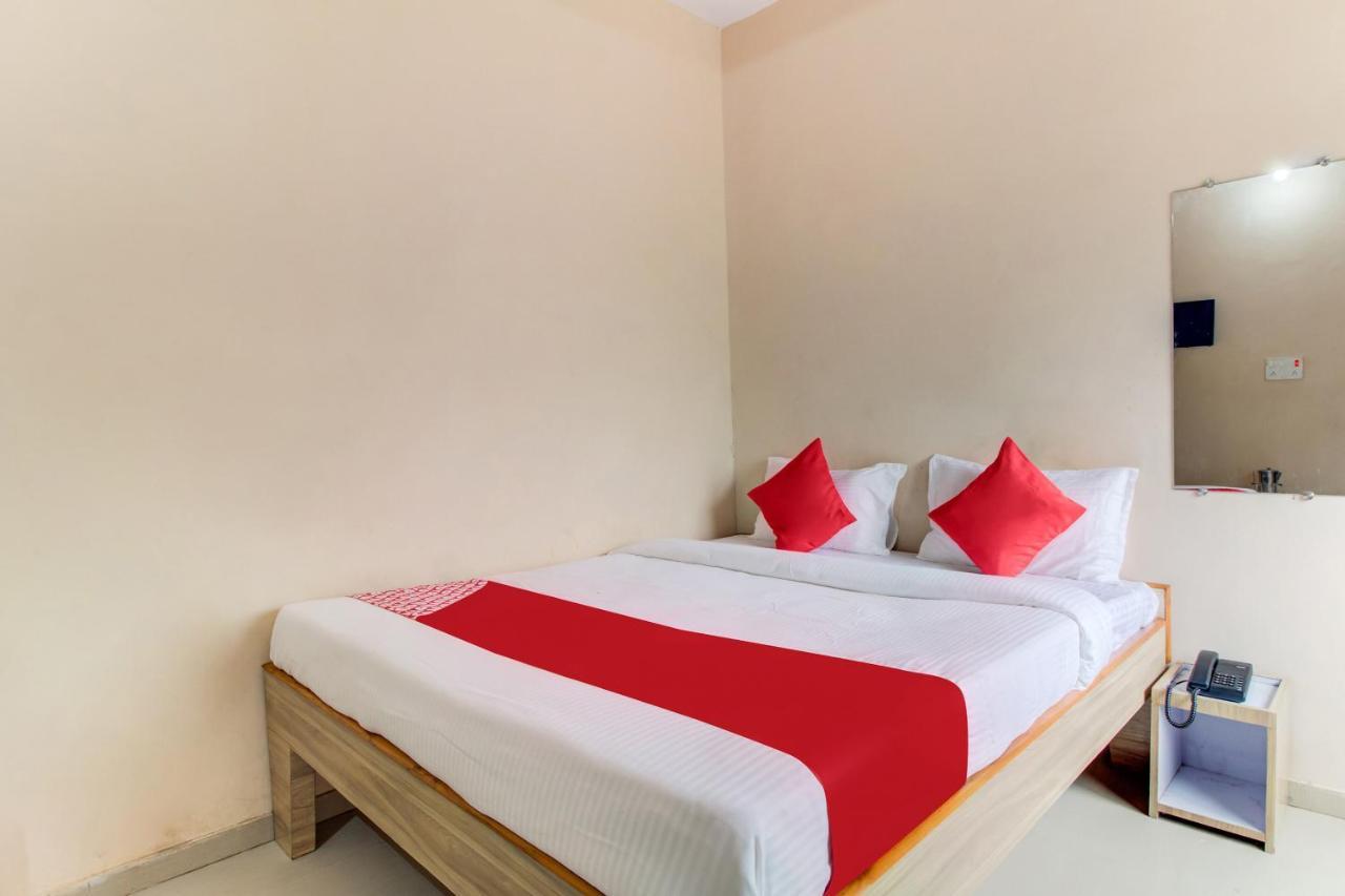 Oyo 48915 Chaitanya Green Park Hotel Vani Pokój zdjęcie