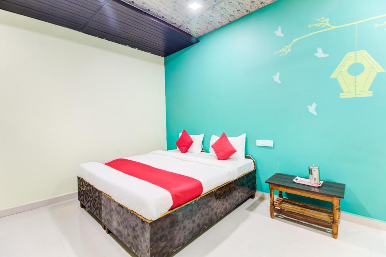 Oyo 48915 Chaitanya Green Park Hotel Vani Zewnętrze zdjęcie